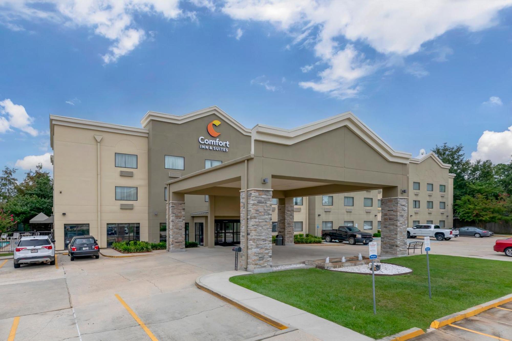 Comfort Inn & Suites Covington - Mandeville Exterior photo
