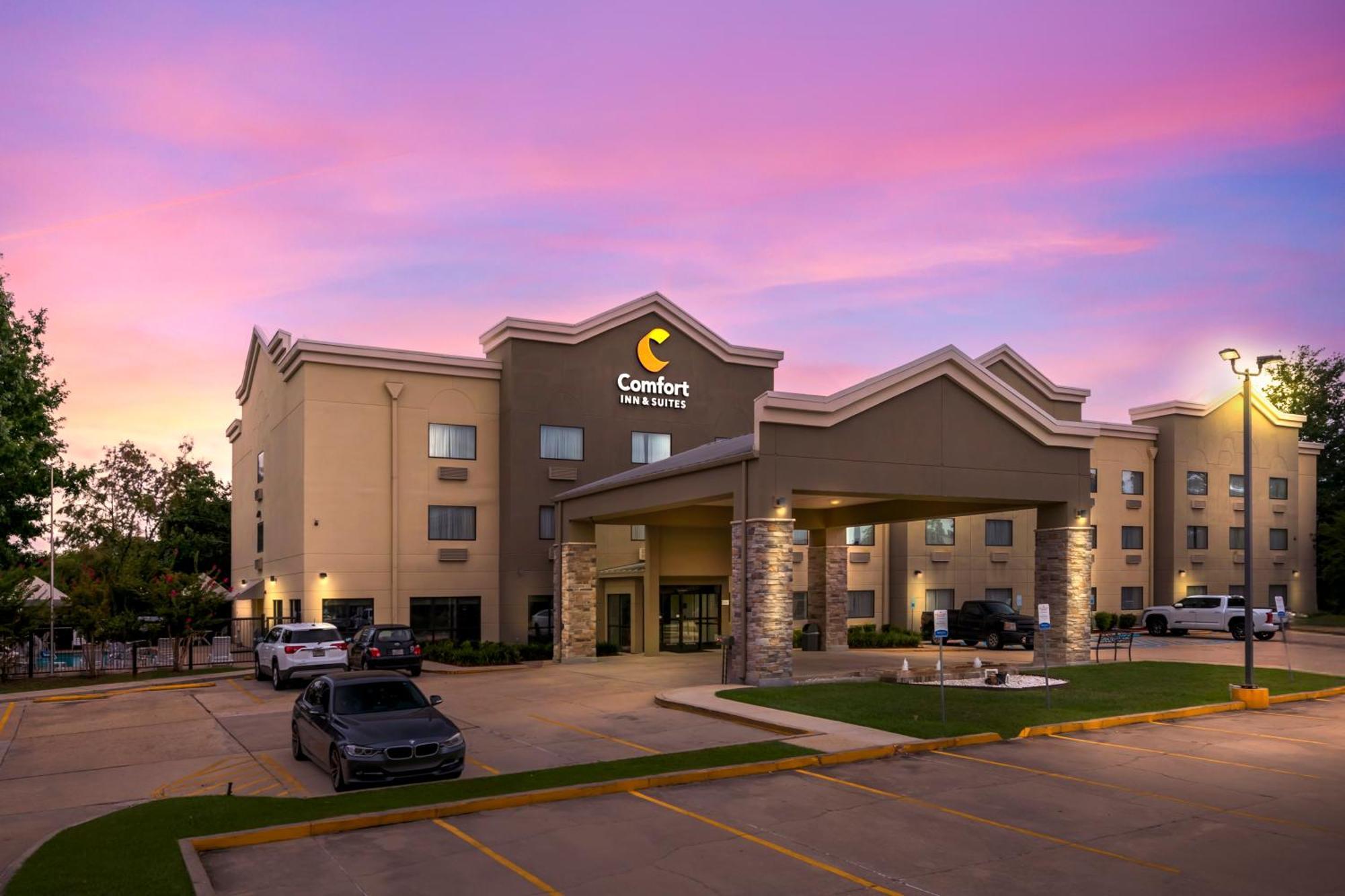 Comfort Inn & Suites Covington - Mandeville Exterior photo